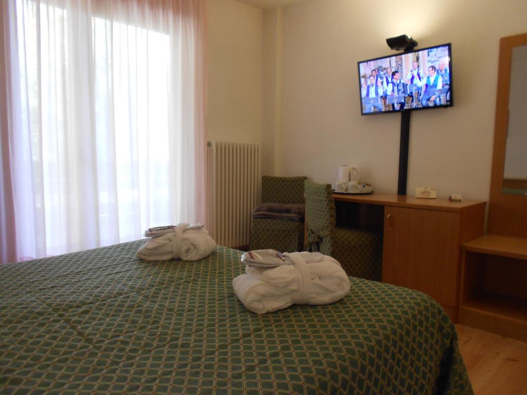 Hotel Garni Nembia San Lorenzo Dorsino